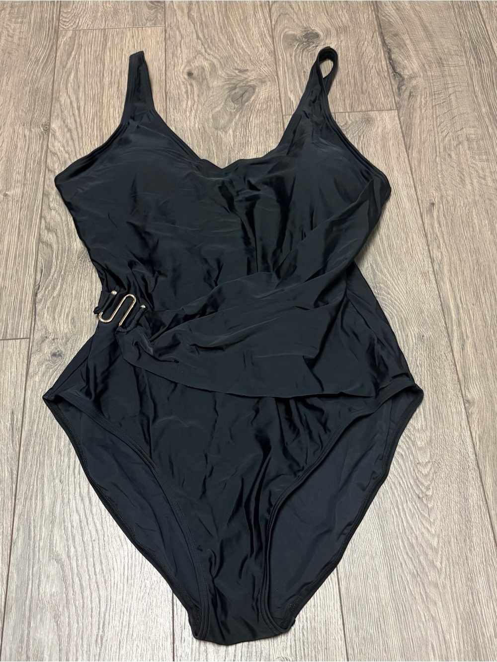 Black one piece swimsuit xl
